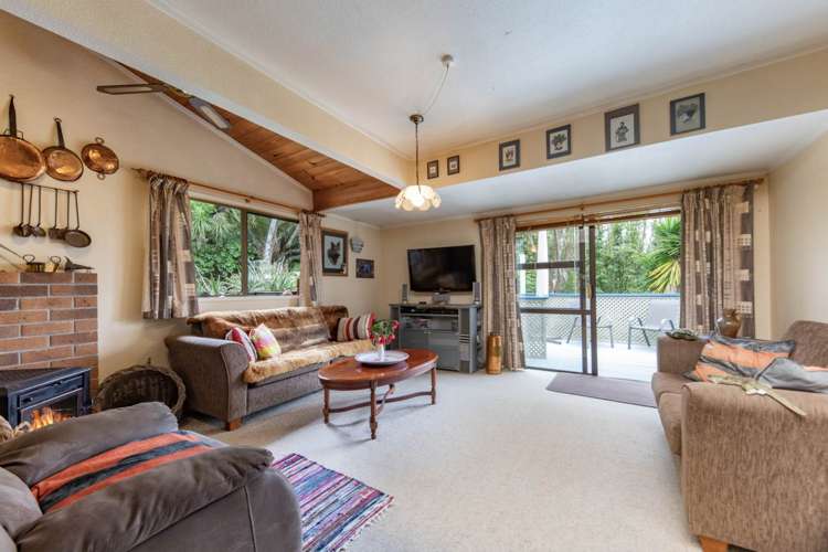 209 Victory Road Laingholm_8