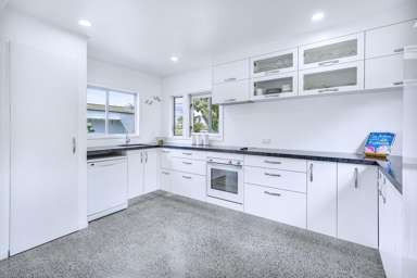 9 Norma Place_2