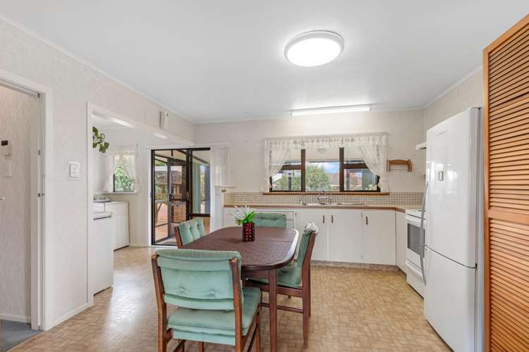 17 Emmett Street_5