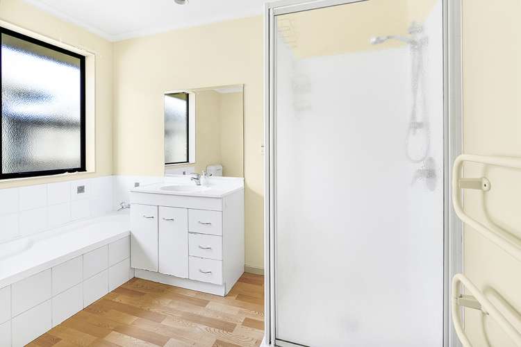 12 Farnham Close Rototuna North_10