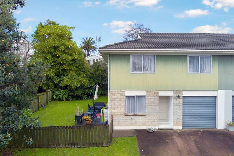 2/49 Seabrook Avenue New Lynn_1
