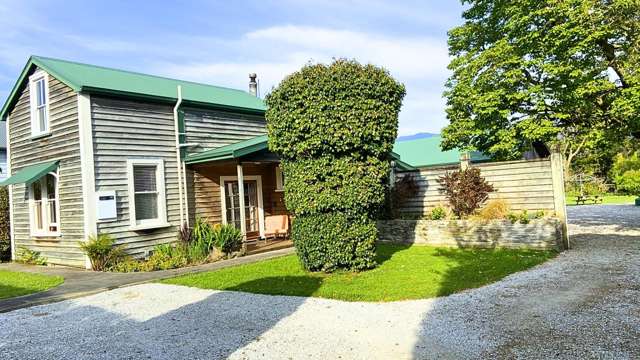 95 Commercial Street Takaka_1
