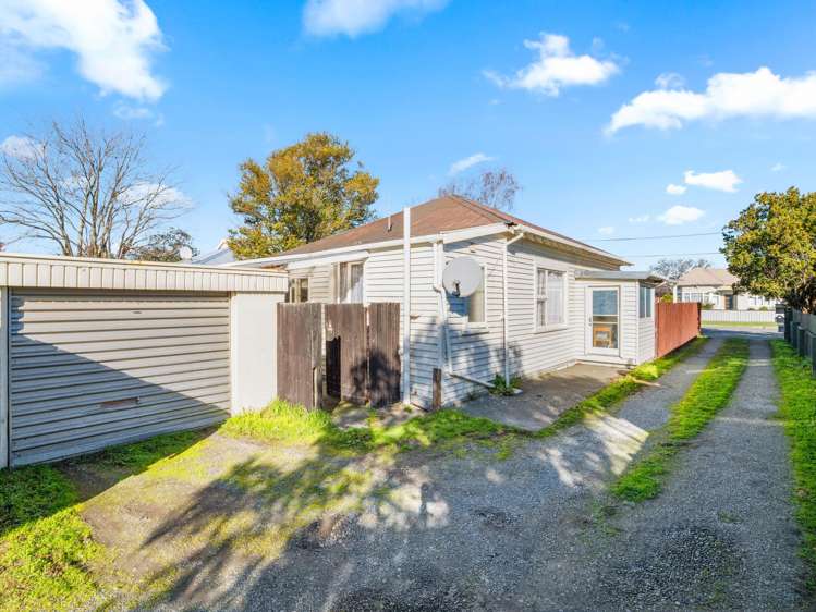 1/21 Newcastle Street Phillipstown_13