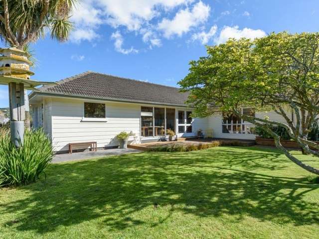 30 Parkvale Road Karori_1