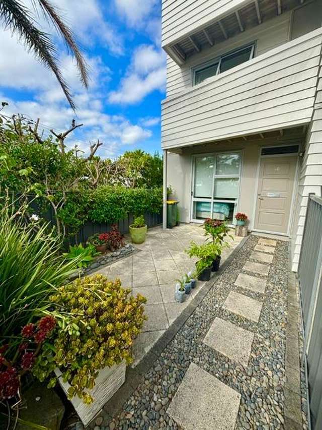 40/3 Riverside Road Orewa_1