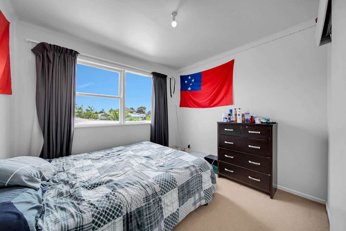 23 Kemble Close_3
