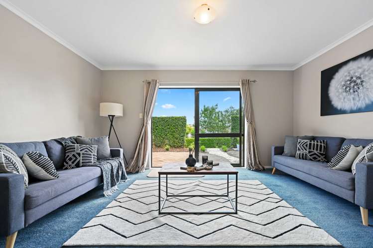 30 Pointon Glade Grandview Heights_7