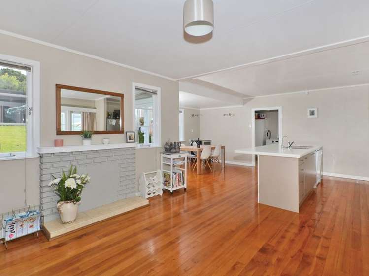 108 Station Road Kamo_2