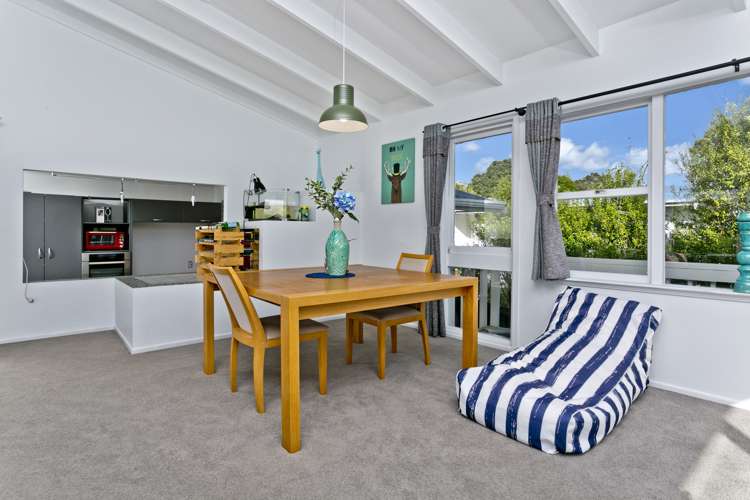 32 Fairclough Road Beach Haven_11