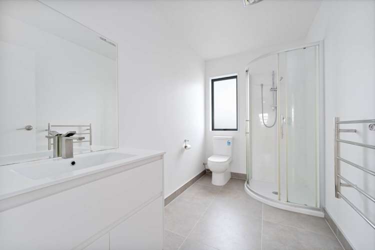 38 Hiki Street Hobsonville_11