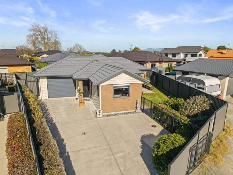 15 Peter Way Place Glenview_13