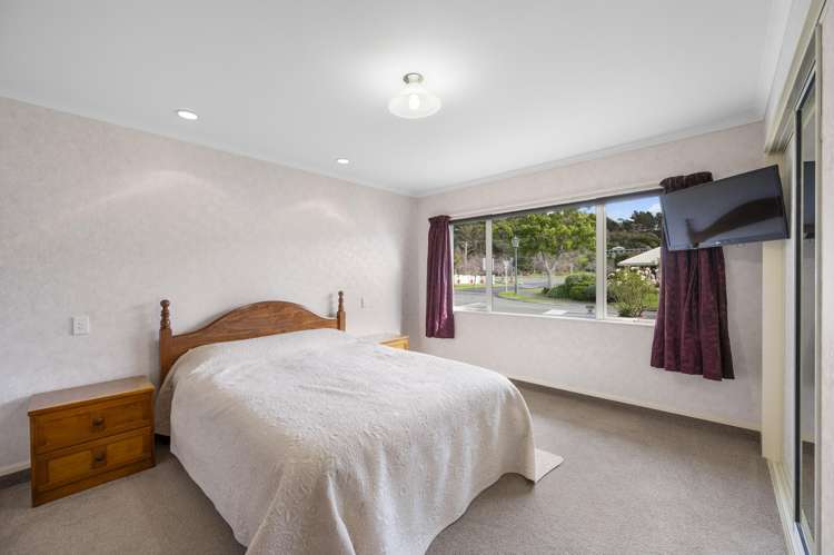 2 Lowndes Place Taradale_8