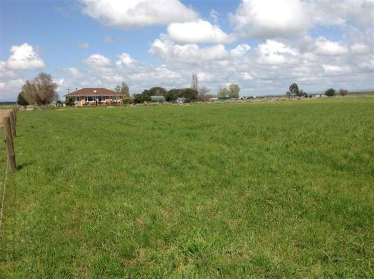 75 Kirikiri West Road Kopu_5