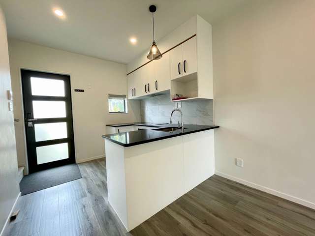 3/22 Ryburn Road Mt Wellington_2