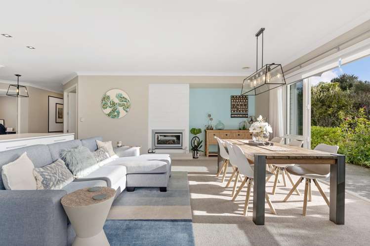 9 Beachwood Drive Hatfields Beach_8