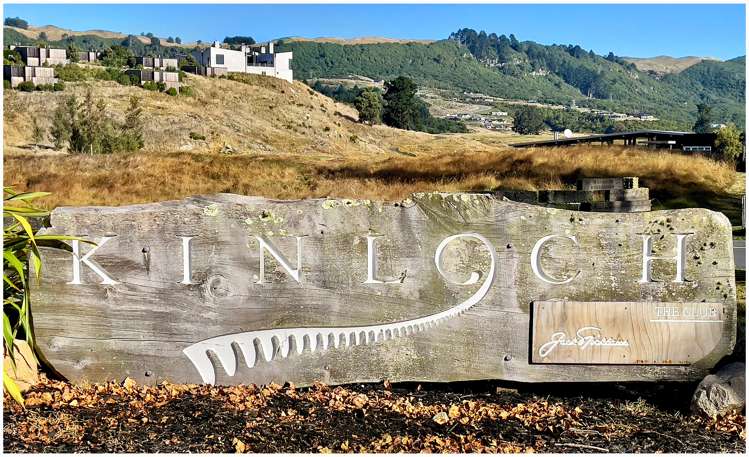 7 Otaketake Drive Kinloch_18