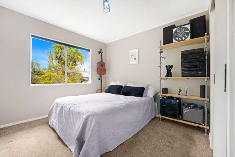 2/23 Thalia Place Totara Vale_9