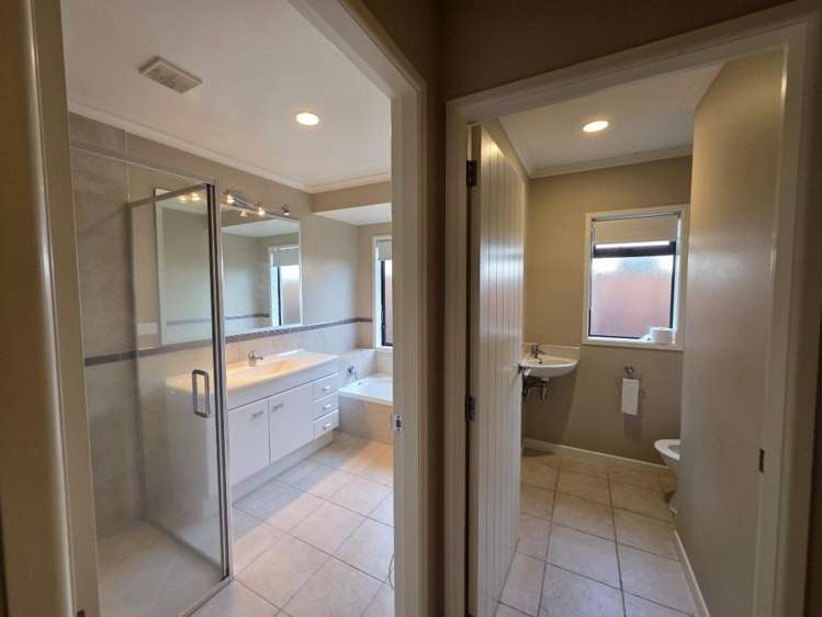 35 Oriental Parade Papamoa_10