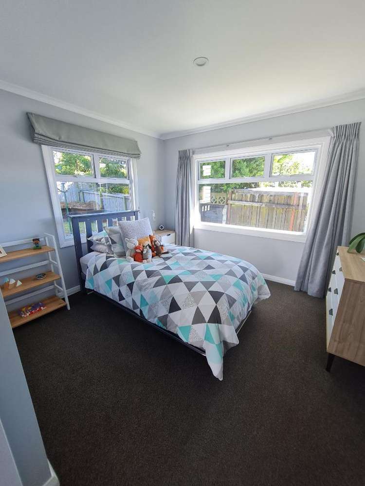 8 Solway Terrace Bell Block_10