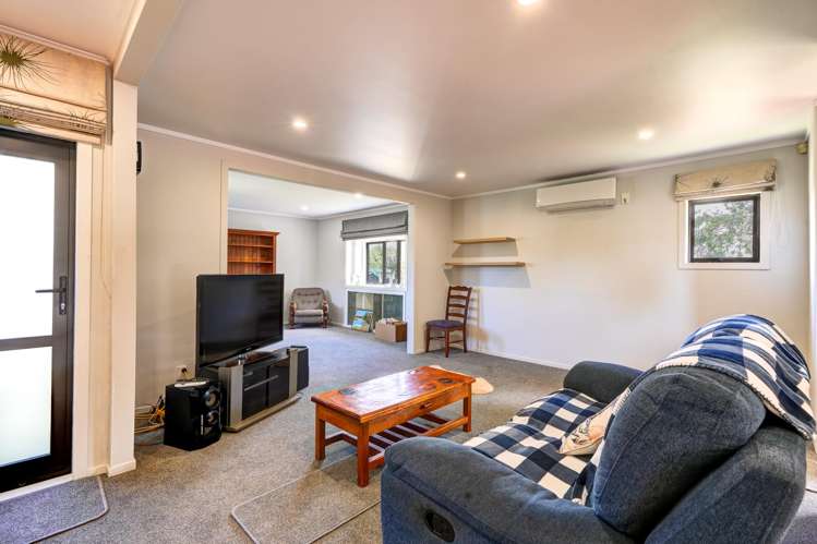 7 Store Road Whatawhata_5