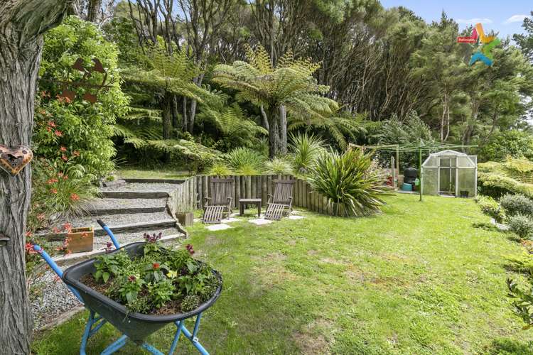 9 Karaka Street Otaki Beach_25