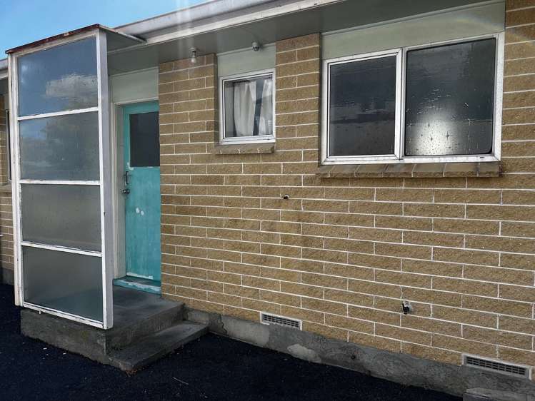 2/31 Islington Street Trentham_4