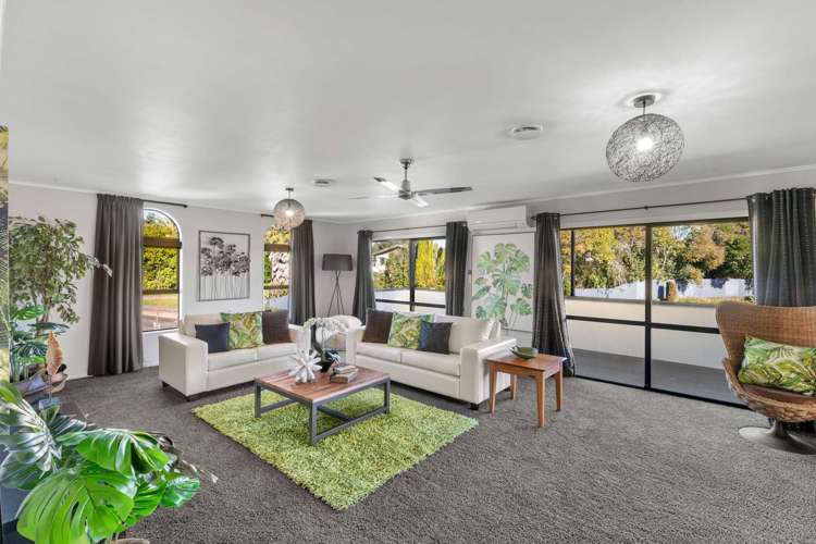 16 Rossiter Avenue Waiuku_1