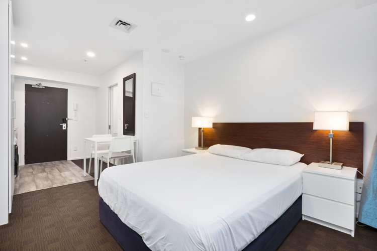 802/10 Waterloo Quadrant Auckland Central_15