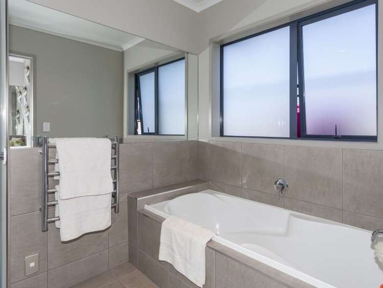 15 Debenham Drive Whitianga_14