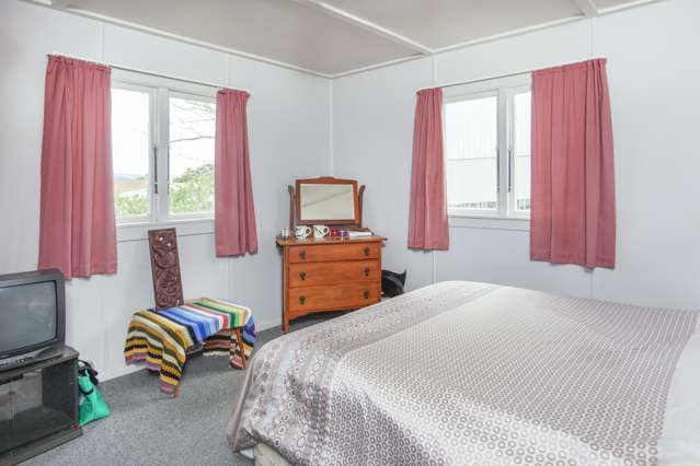 102 Charleston Avenue Whangamata_2