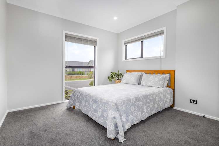 4 Rotorua Grove Aotea_10