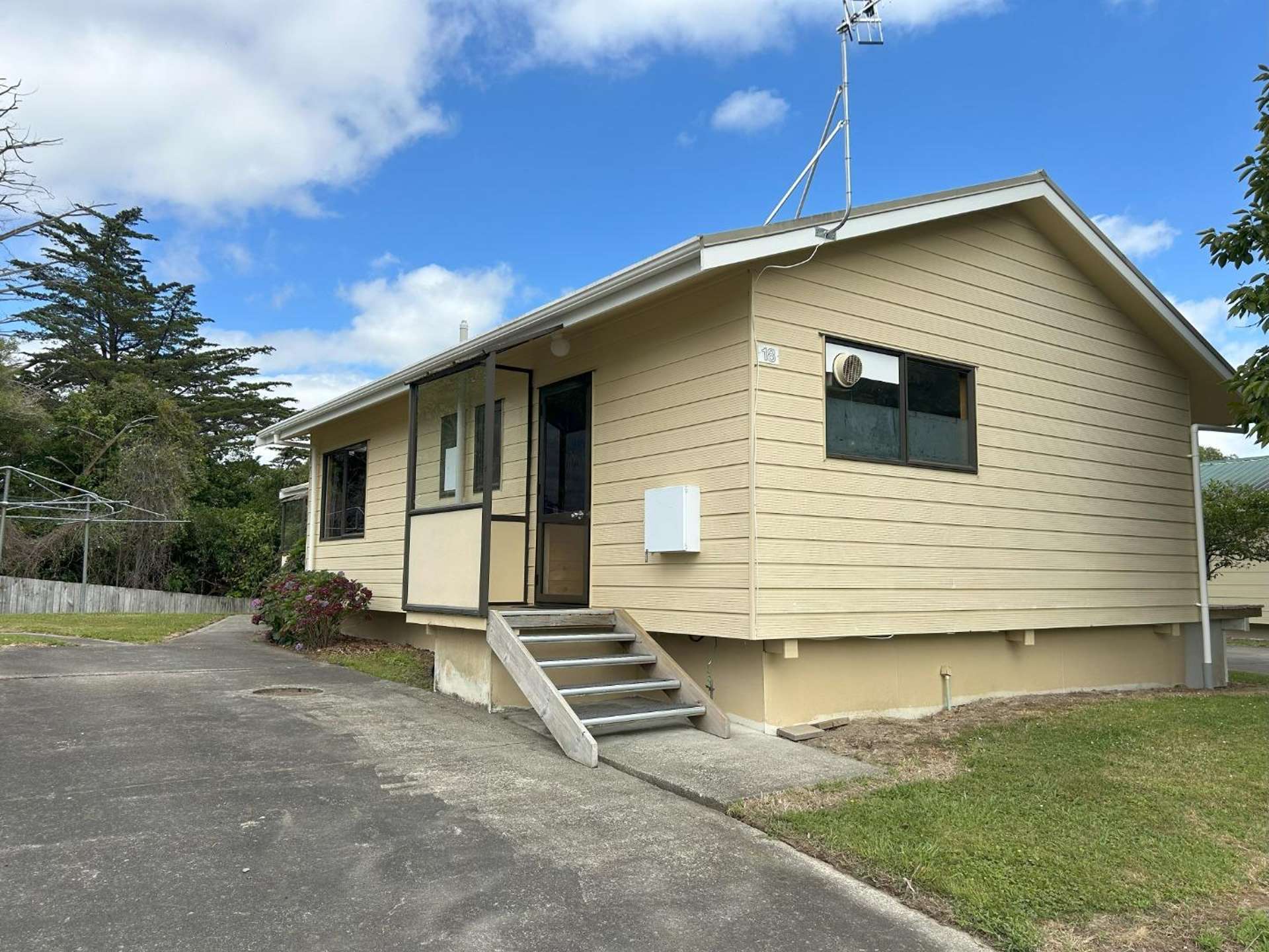 18 Keiller Place 10930_0