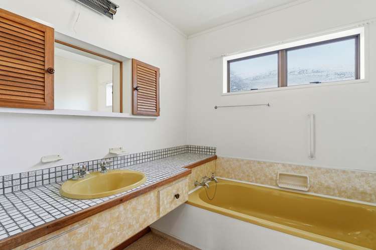 47 Parkes Avenue St Johns Hill_13