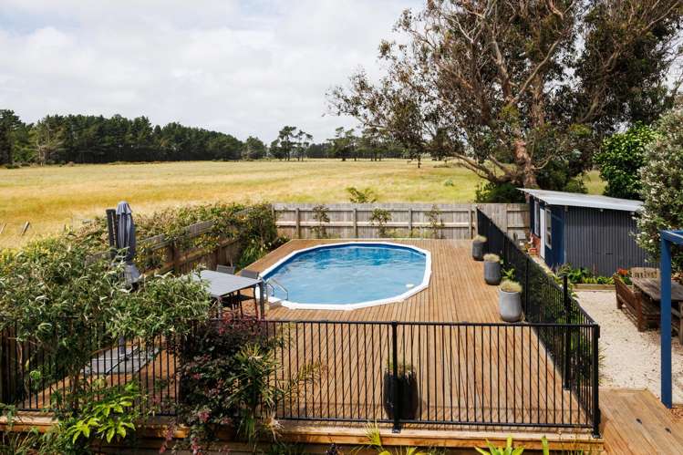 38 Russell Street Foxton_47