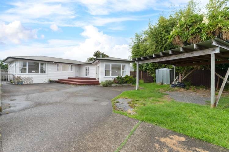 5 Meredith Street Blockhouse Bay_17