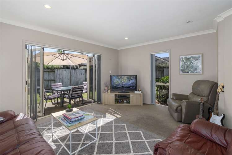 56 Oriental Parade Papamoa_6