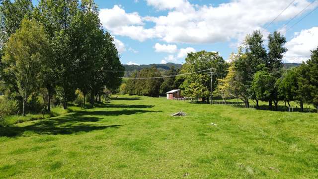 315 and 315A Woollams Avenue Coromandel_3