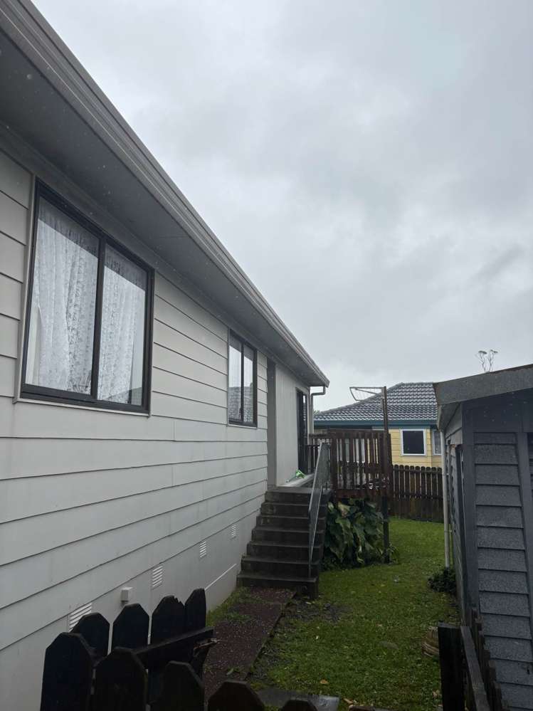 2/71 Luanda Drive Ranui_1