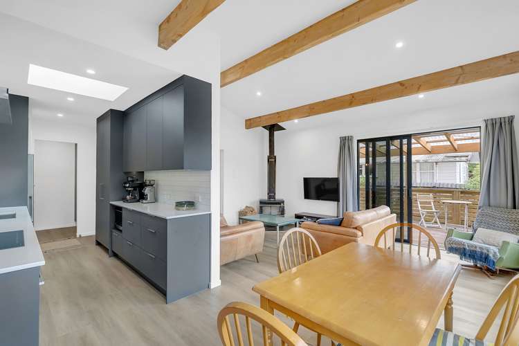 8 Kentucky Street Totara Park_8