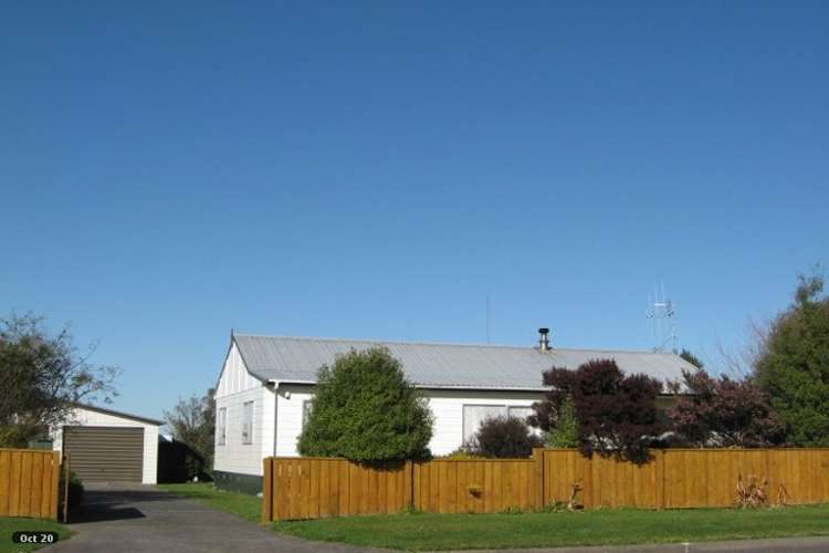 93 Hendersons Line_0