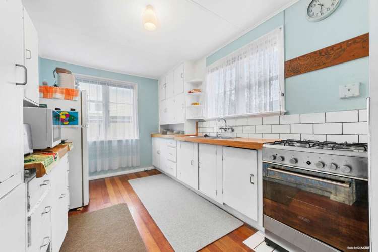 3 Islington Avenue New Lynn_7