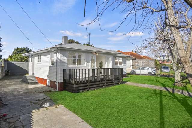 47 Clayton Avenue Otara_2