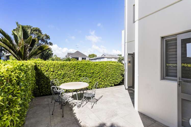 1/245 Tamaki Drive Kohimarama_38