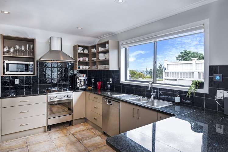 1/1 Paparoa Road Cockle Bay_3