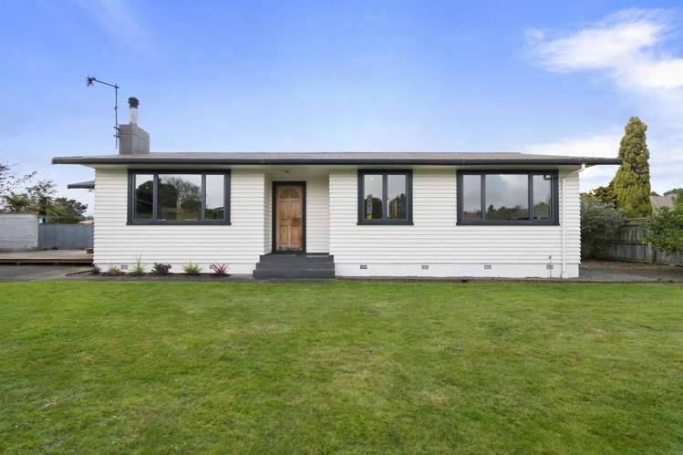2 Croxley Place Terrace End_7