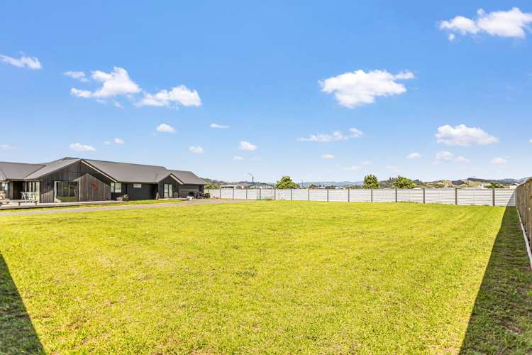 2 Norma way Whitianga_4