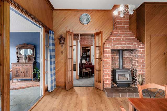 Vendor Says - Bring All Offers!