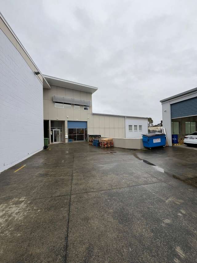 476sqm - Wairau Industrial Unit