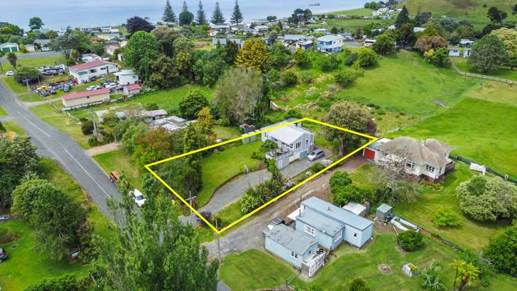 135 Hone Street Kawhia_19