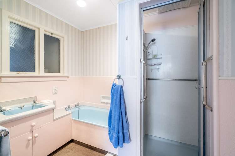 439 Yarrow Street Glengarry_18